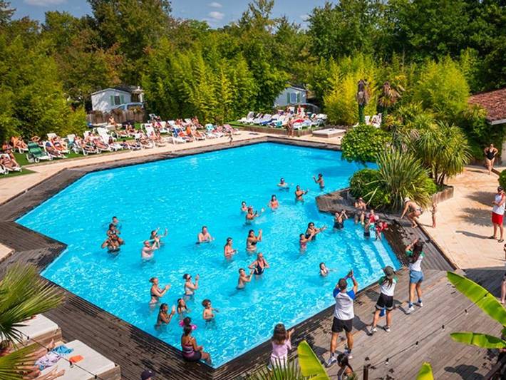 Mobil home pour 6 personnes, avec piscine et terrasse à Mézos - 4
