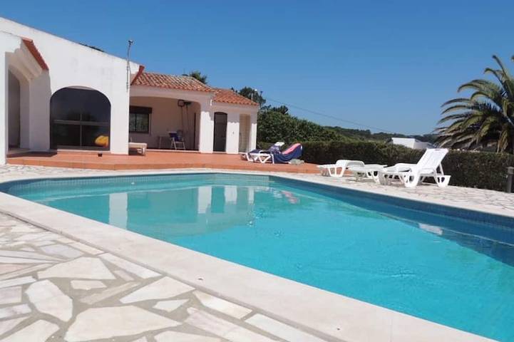 Ferienwohnung für 6 Personen, mit Pool und Garten - 1
