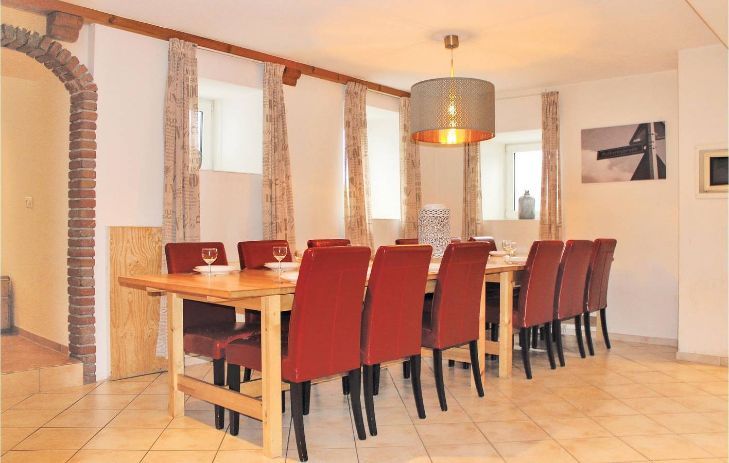 Geheel vakantieappartement, Vakantieappartement voor 12 personen met zwembad in Simpelveld, Parkstad Limburg