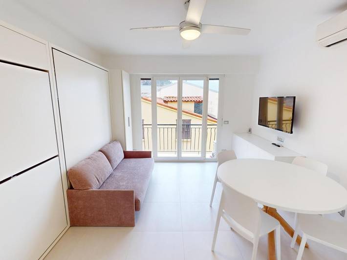 Gîte pour 3 personnes, avec balcon dans Port de Menton Garavan - 2