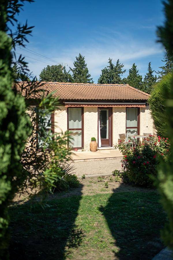 Location de vacances pour 4 personnes, avec vue ainsi que piscine et jardin à Entraigues-sur-la-Sorgue - 4