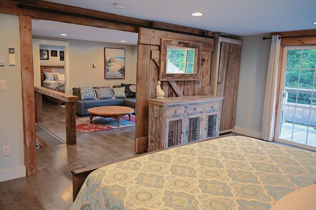 Neu renoviertes Haus mit Whirlpool im Innenbereich in Jay Peak