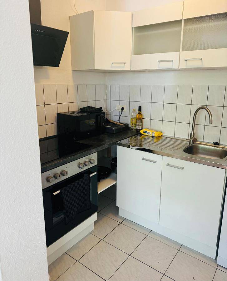 Ganze Wohnung, One-Bedroom Apartment in Würselen, Rheinland