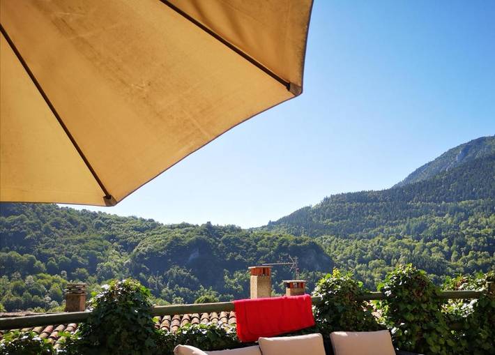 Chambre d’hôte pour 2 personnes, avec Terrasse ainsi que Jardin et Vue à Ignaux