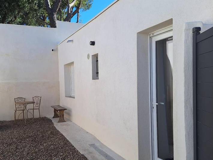 Location de vacances pour 4 personnes, avec terrasse à Port-de-Bouc - 2