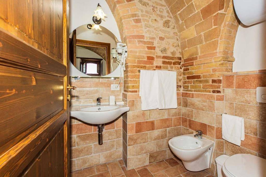 Double Room with Private Bathroom in Mosciano Sant'Angelo, Côte Adriatique Abruzzes