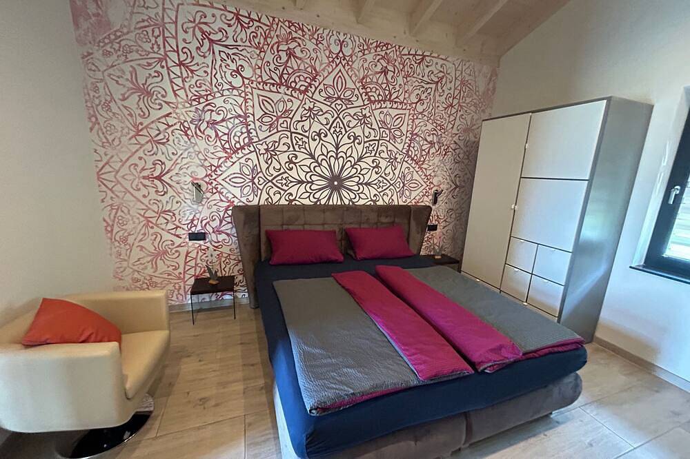 Ganze Wohnung, Ferienhaus Knorreichenstieg in Basdorf, Vöhl