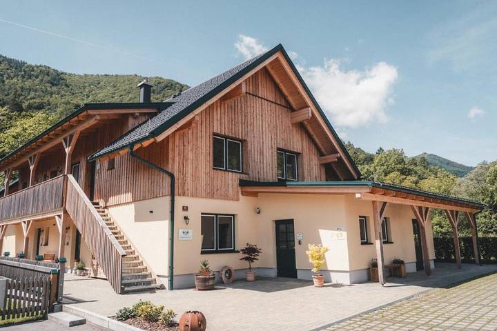 Gîte pour 6 personnes, avec jardin à Gaming - 2