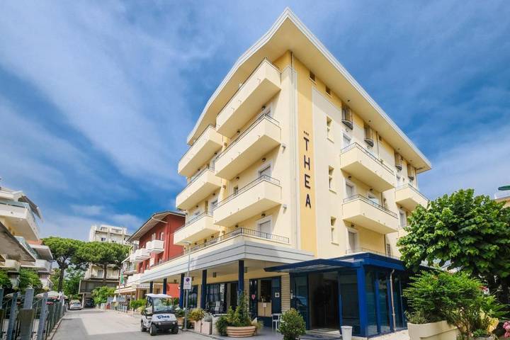 Hôtel pour 2 personnes, avec jacuzzi ainsi que terrasse et sauna