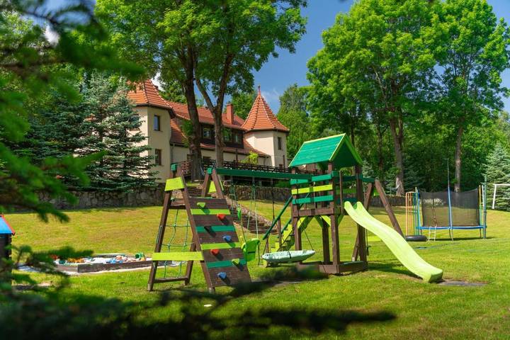 Apartament wakacyjny dla 2 osób, z ogród i widok w Świeradów-Zdrój