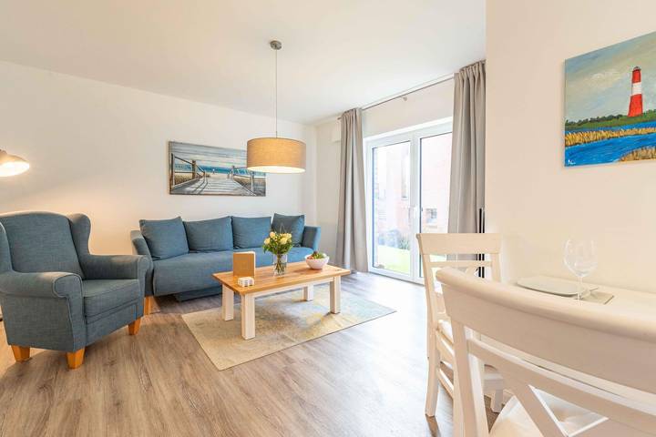 Ferienwohnung für 3 Personen, mit Terrasse und Garten in Damp
