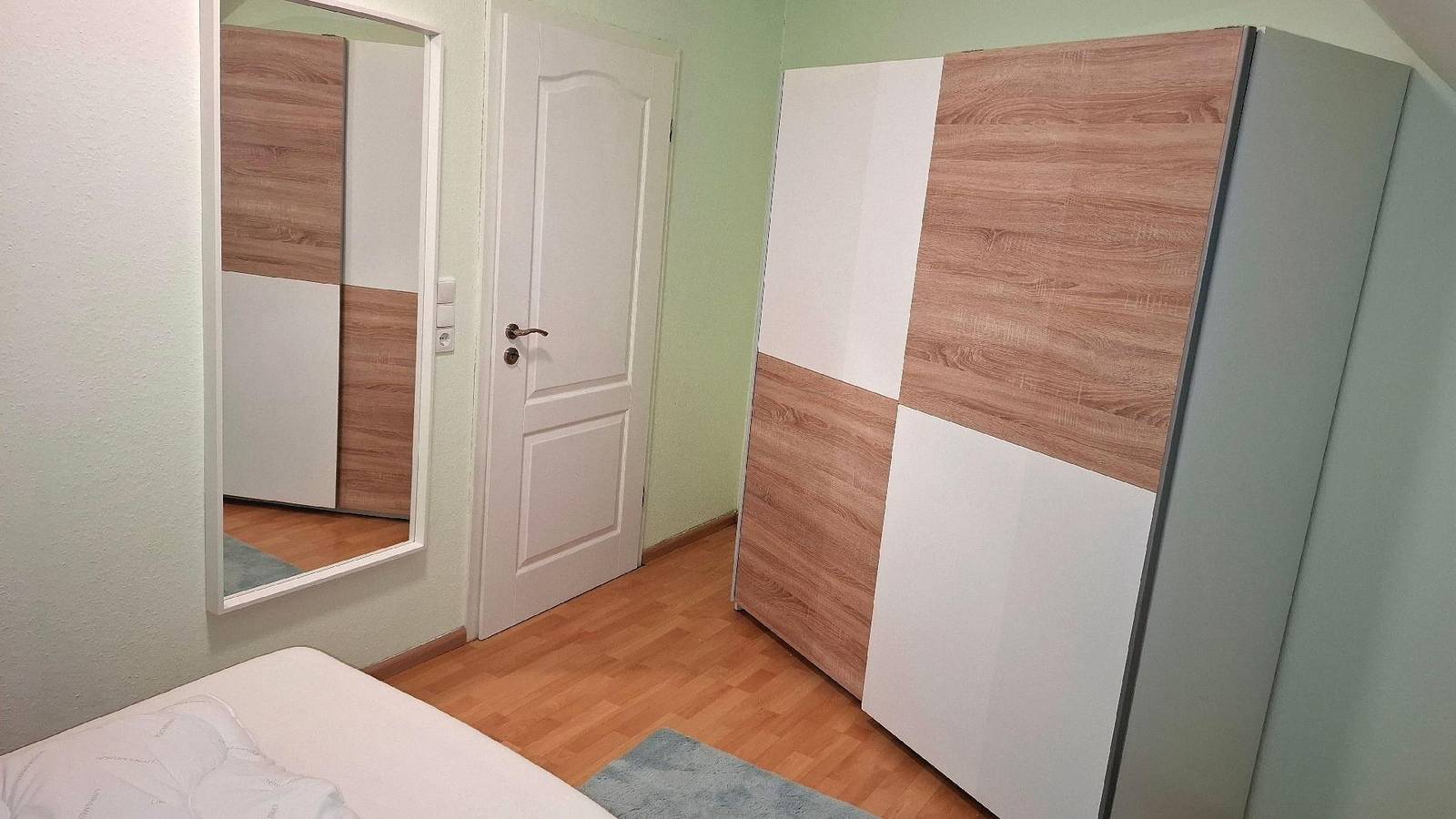 Ganze Ferienwohnung, Ferienwohnung "Möwennest" mit Balkonterrasse in Nordenham, Wesermarsch