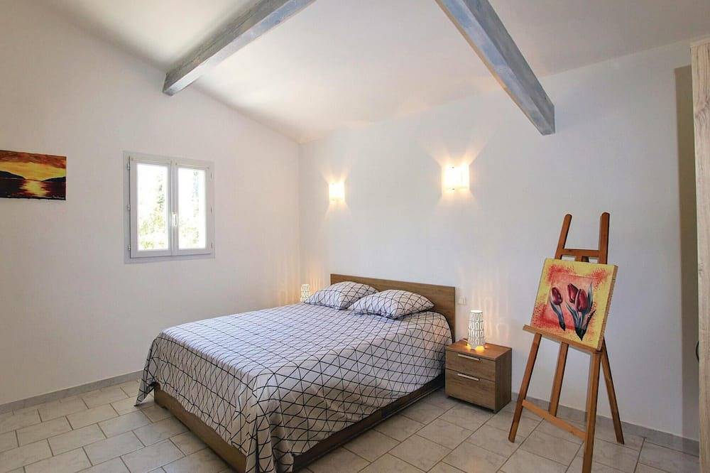 Gezellig huis met 3 slaapkamers in. in Mormoiron, Parc naturel régional du Mont-Ventoux