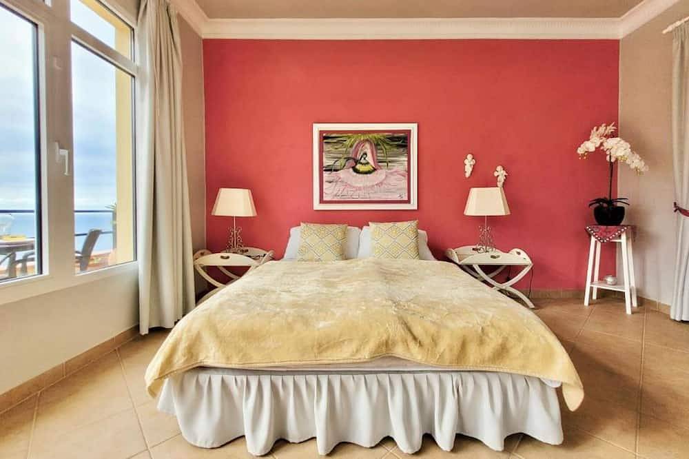 Entire apartment, Ireland 3 by The Ocean Rentals in San Marcos, North Tenerife