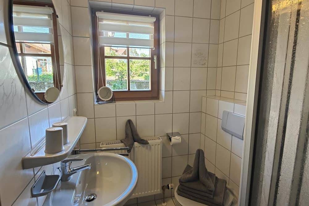 Ganze Wohnung, Ferienwohnung (48qm) mit Terrasse in Arnbruck, Ostbayern