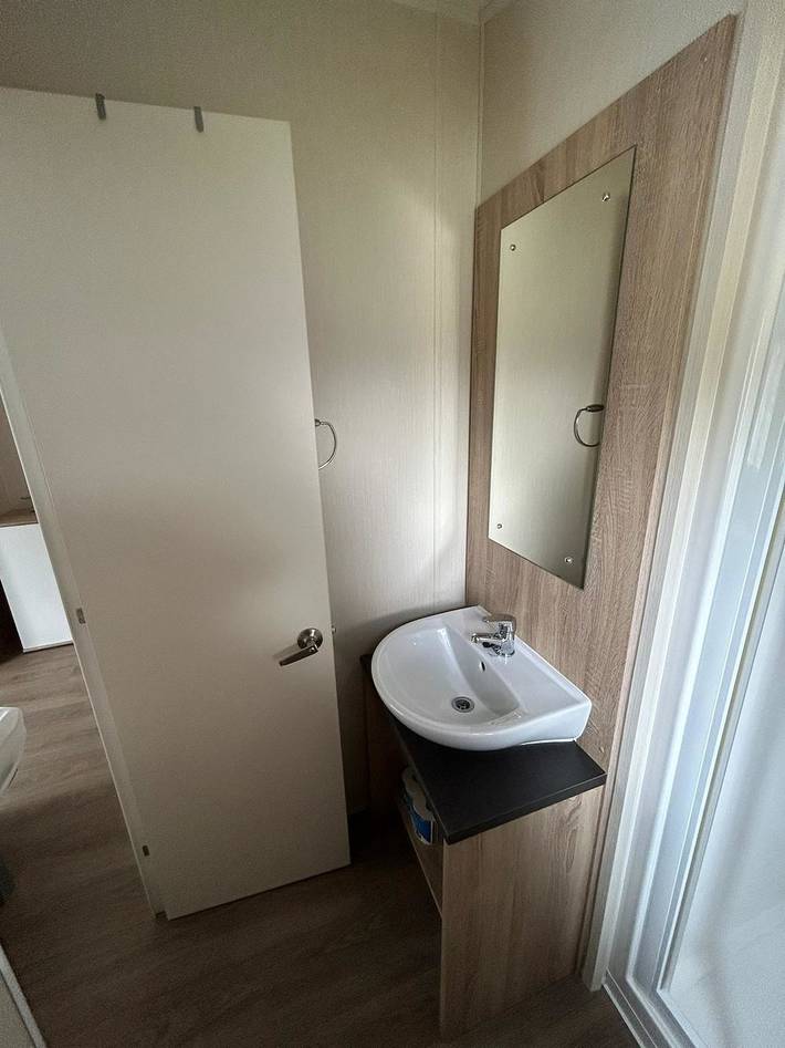 Wohnwagen für 4 Personen, mit Terrasse und Garten, mit Haustier an der Nordsee - 4