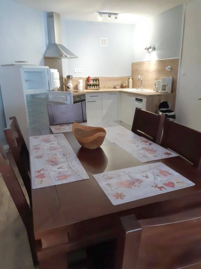 Gîte pour 6 personnes, avec vue et balcon, animaux acceptés dans Cinema le Schuss (Chamrousse) - 2