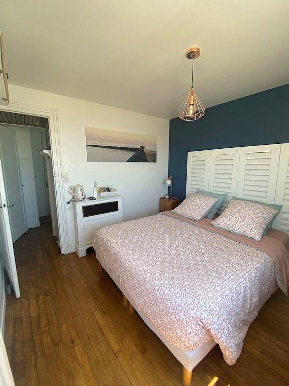 Chambres d'hôtes vue mer : La Villa plein vent - Lumière du cap in Barneville-Carteret, Côte de la Déroute