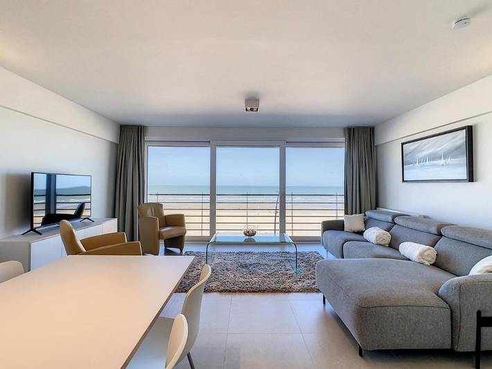 Vakantieappartement voor 6 personen, met uitzicht en terras in De Panne