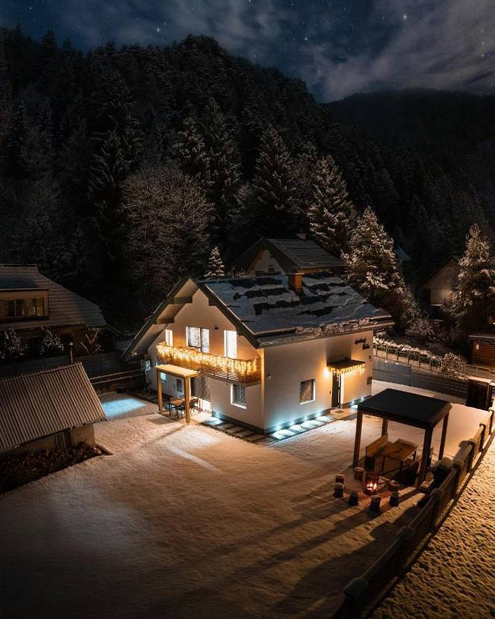 Appartement de vacances pour 12 personnes, avec vue et jardin