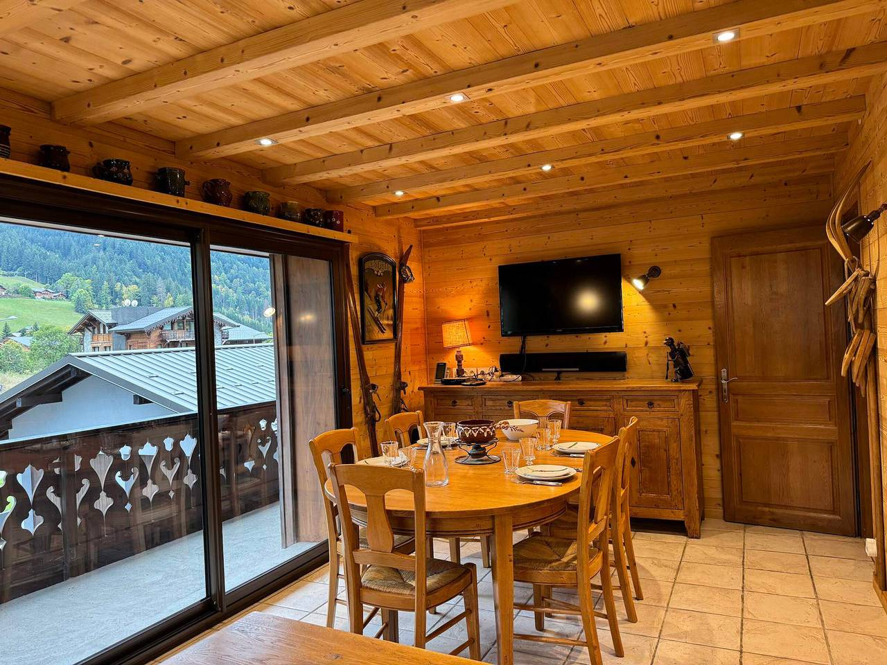 Entire apartment, Authentic apartment in Les Gets, near center, modern comfort in Les Gets, Les Portes du Soleil