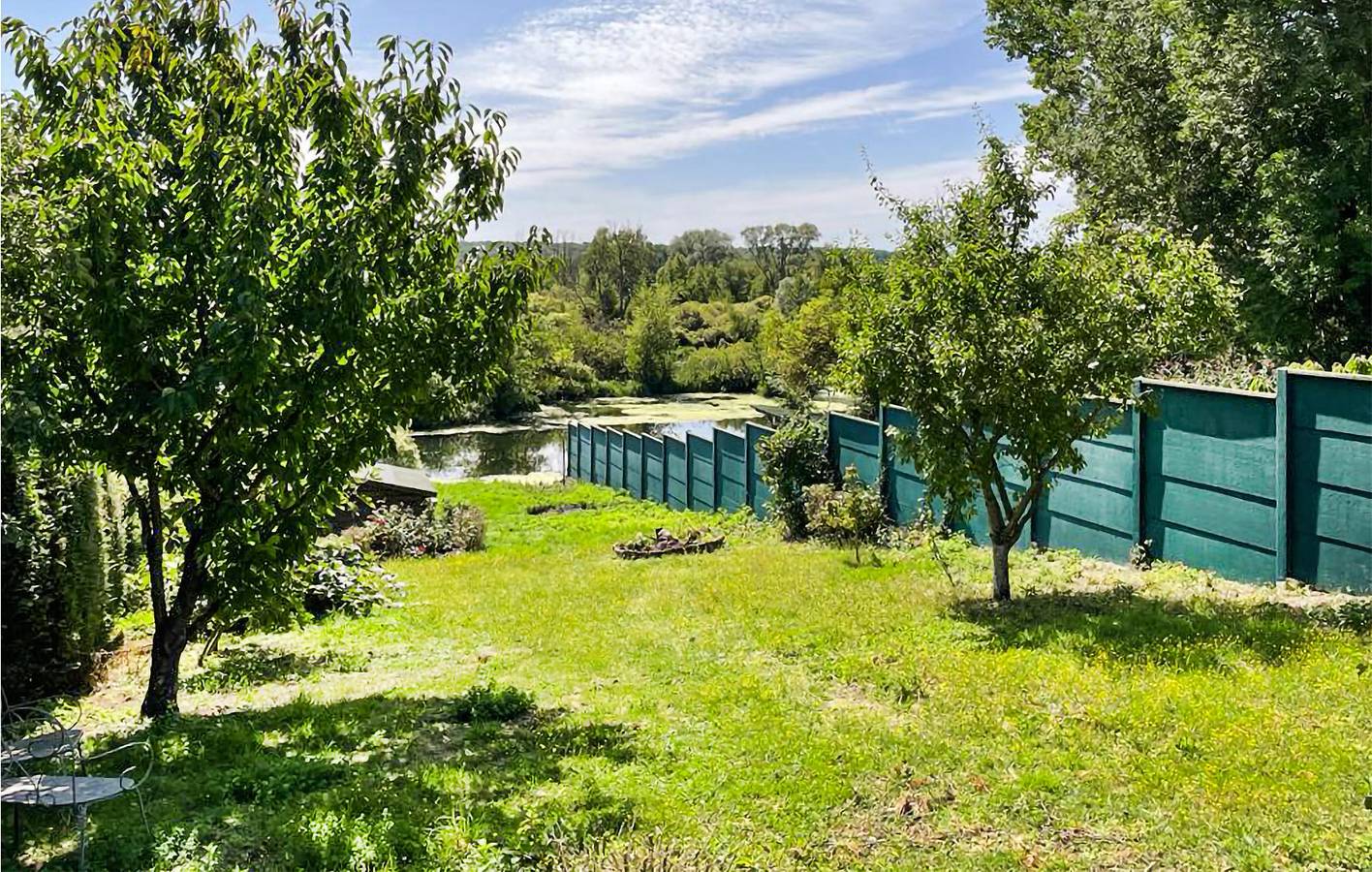 Gezellig tuinappartement vlakbij het centrum van Frise in Hem-Monacu, Péronne en omgeving