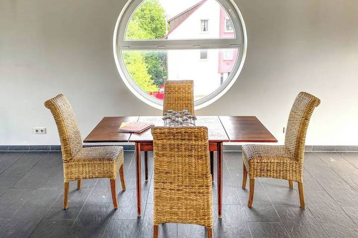 Ferienwohnung für 4 Personen, mit Balkon in Petersberg