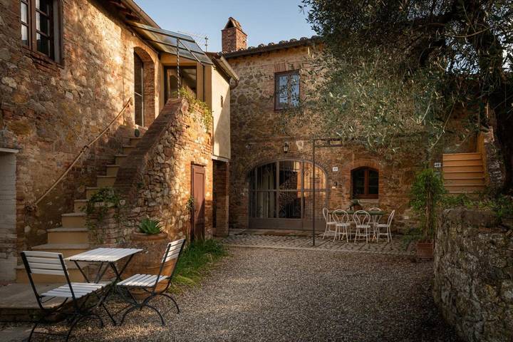 Appartamento per 4 persone, con Giardino a Siena