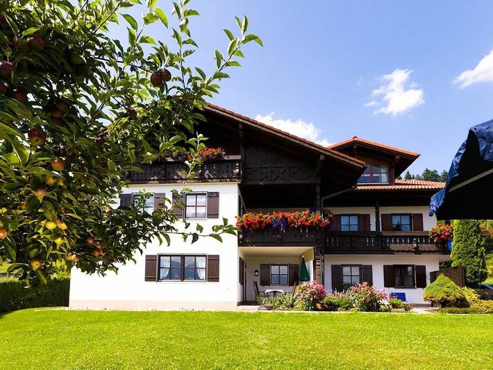 Ferienhaus für 2 Personen, mit Balkon und Garten - 1
