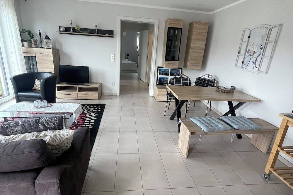 Ganze Wohnung, Ferienwohnung Mosel- und Burgblick, Koblenz-Dieblich in Dieblich, Osteifel