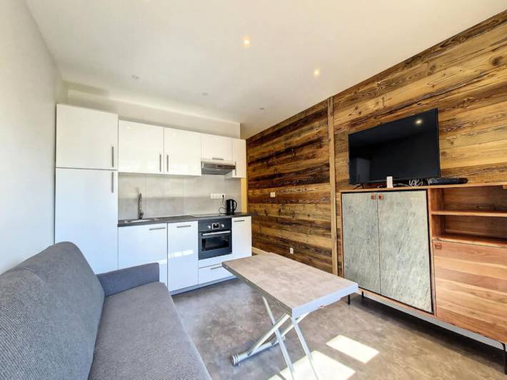 Gîte pour 4 personnes, avec balcon dans Office De Tourisme De Val D Isere - 3