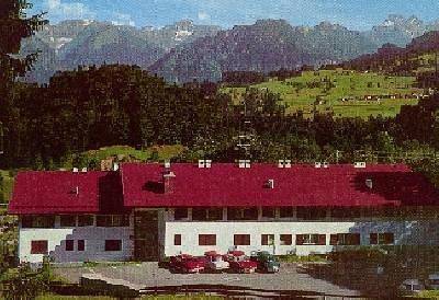 Ganze Ferienwohnung, Studio Haus Falkenhorst Nr. 19 mit Südbalkon in Tiefenbach (Oberstdorf), Oberstdorf