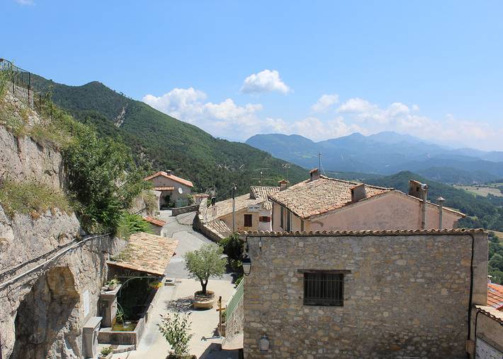 Gîte for 5 people, with terrace, with pets in Provence