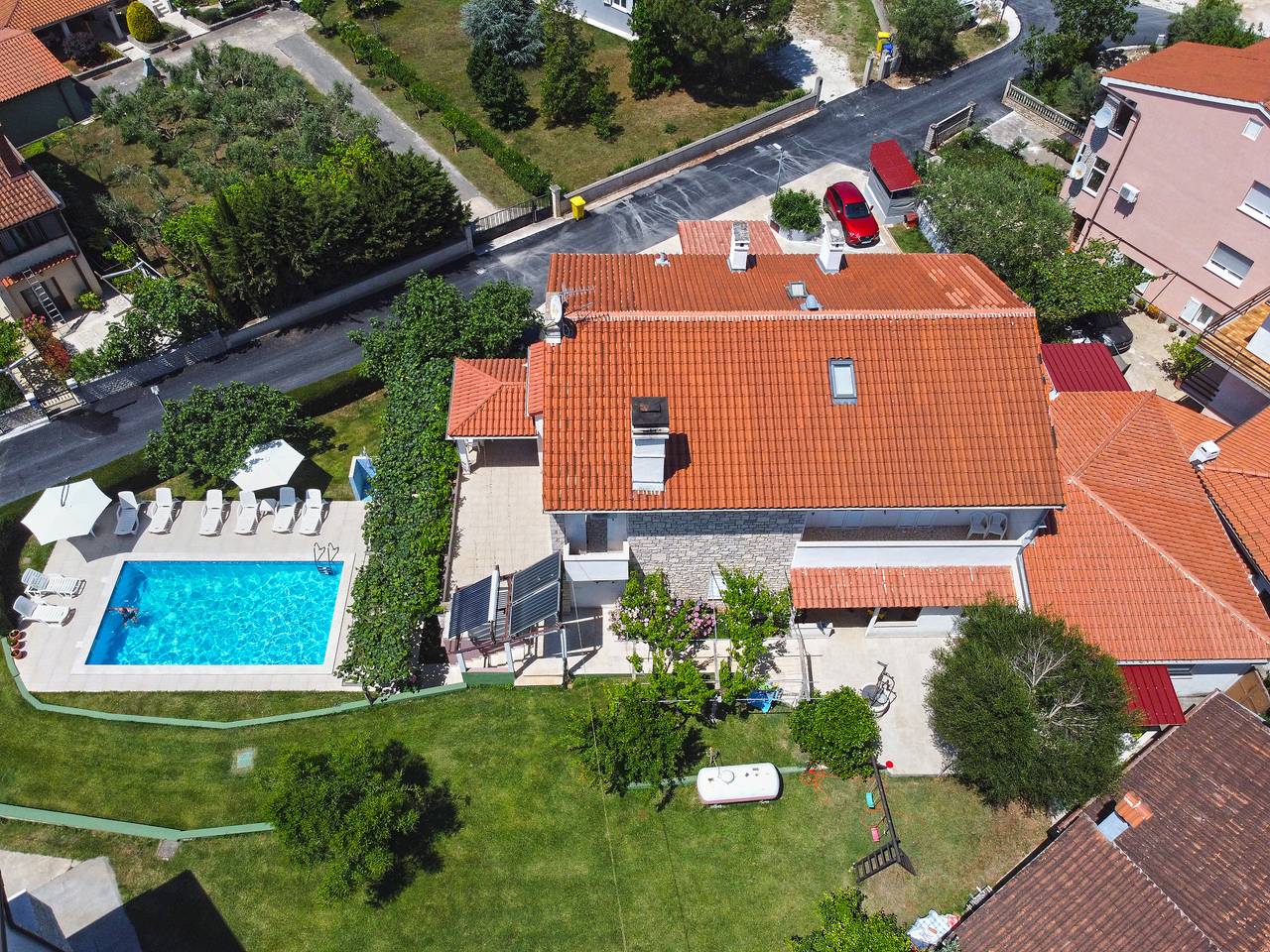 Ganze Wohnung, Ferienwohnung für 5 Personen mit Pool in Medulin, Pula-Medulin
