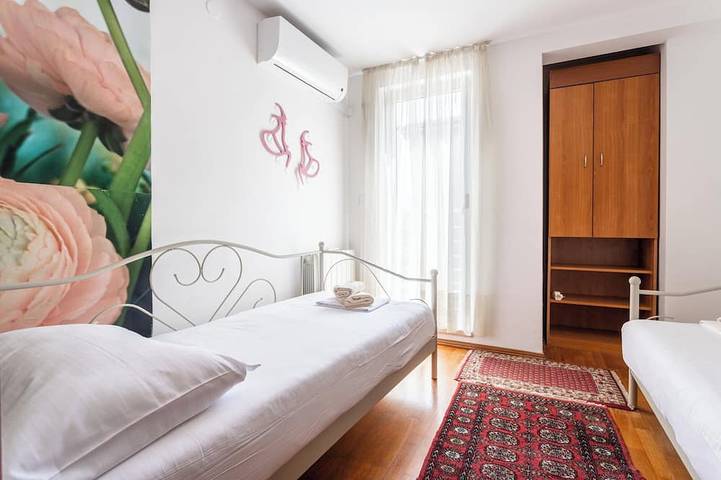 Villa für 8 Personen, mit Balkon in Split - 4