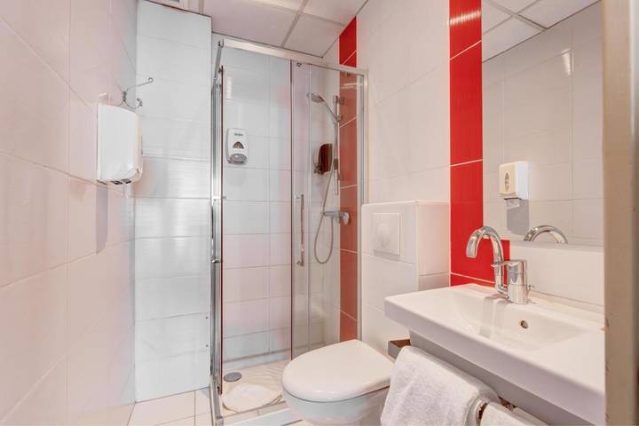 Hôtel pour 2 personnes dans Gare De Rennes - 4