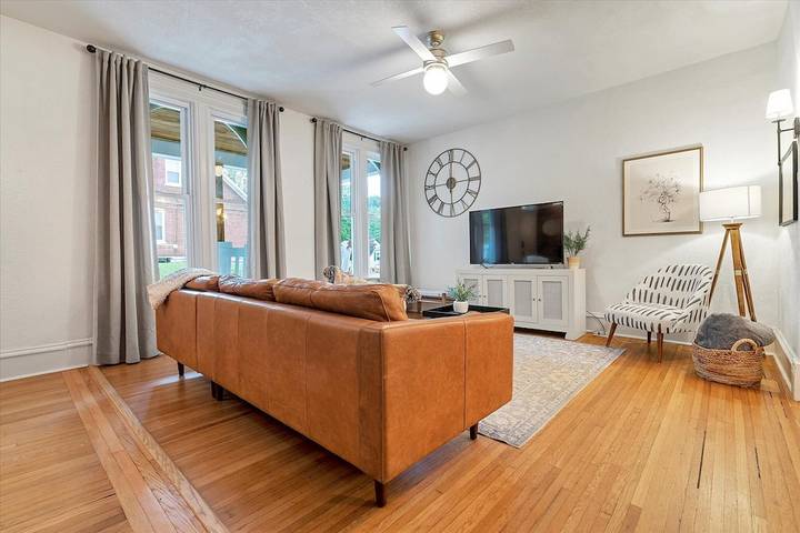 Vacation rental for 6 people, with yard and terrace in St. Charles County