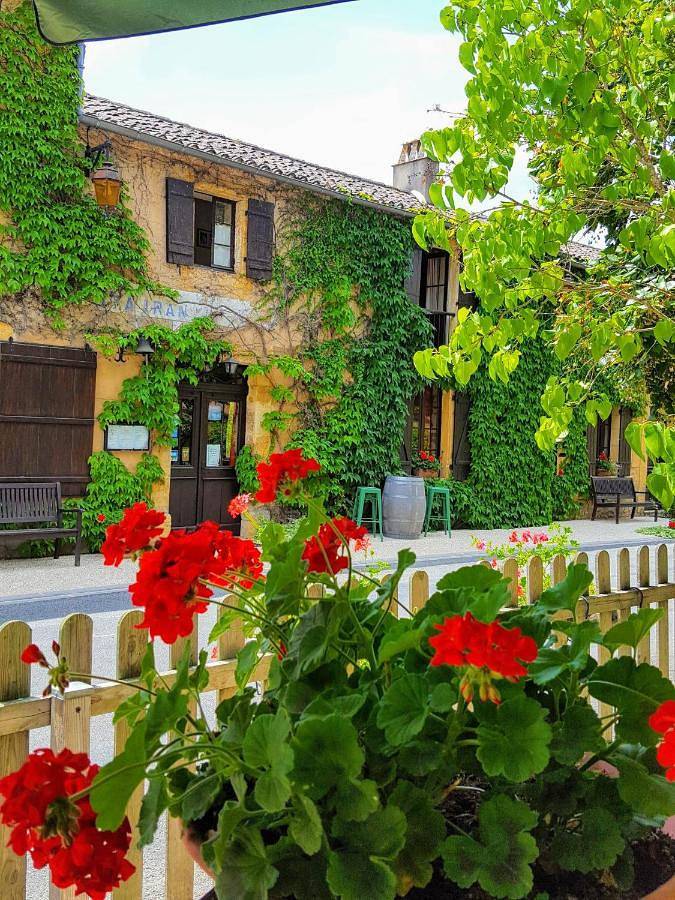 Gîte pour 2 personnes, avec terrasse et jardin à Montferrand-du-Périgord