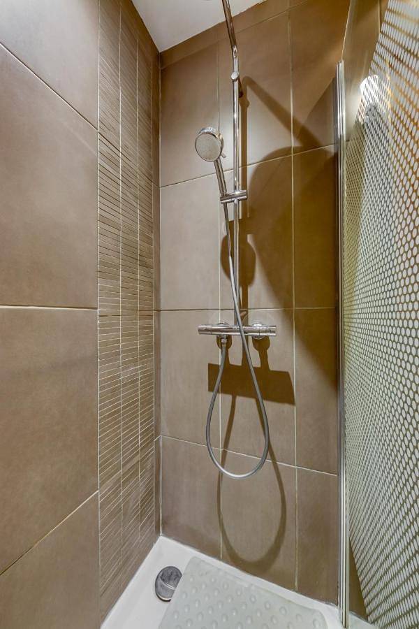 Gîte pour 4 personnes, avec vue, animaux acceptés à Saint-Mandé - 2