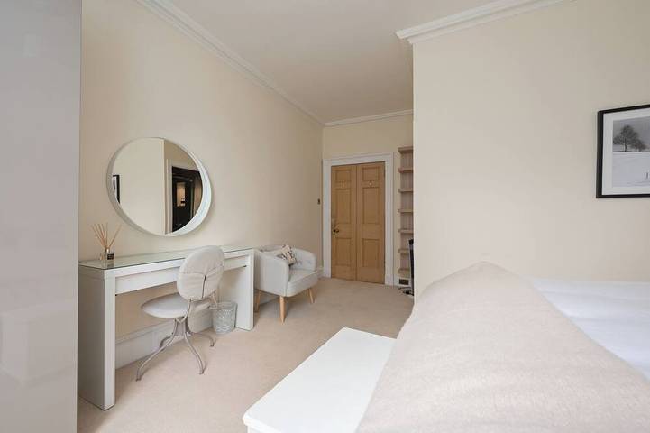 House with Private Indoor Heated Pool, Sauna & Hot tub in Angus