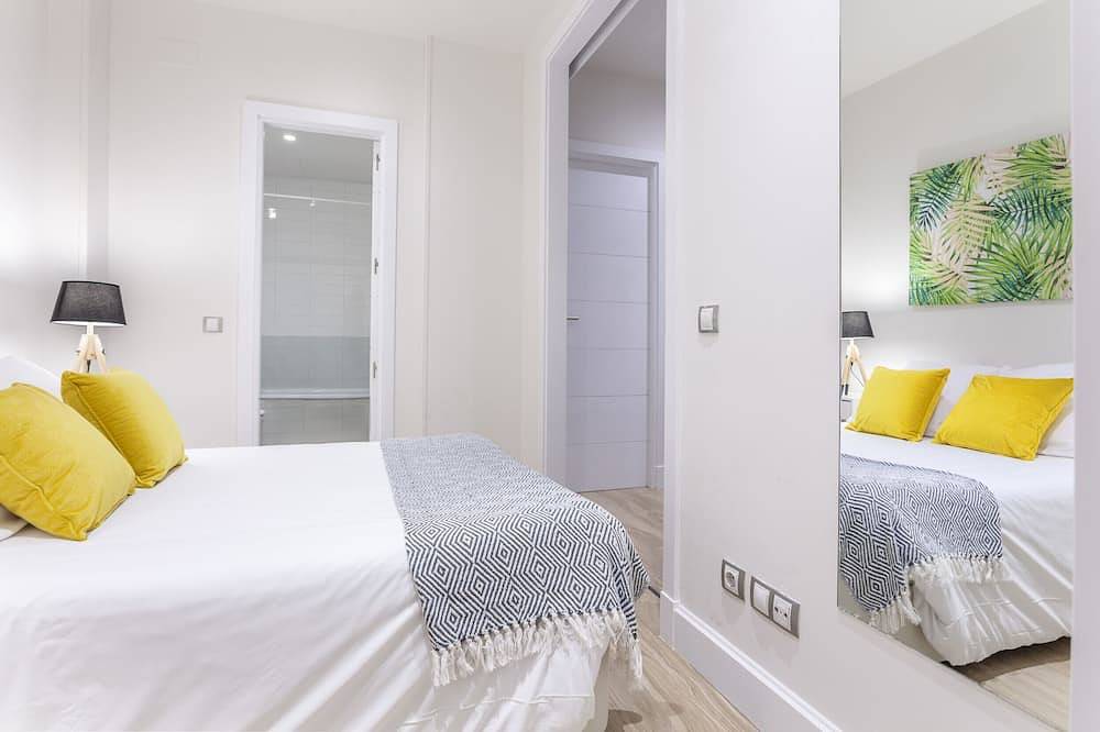 Entire apartment, Universidad Ii apartment in Madrid in Tetuán, Madrid