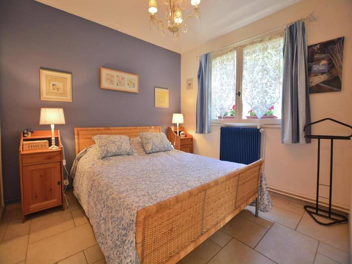 Location de vacances pour 6 personnes, avec balcon ainsi que jardin et piscine à Garéoult - 3