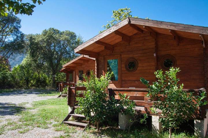 Parc de vacances pour 6 personnes en Corse - 2