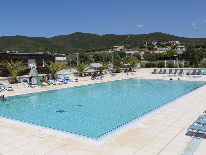 Casa de vacaciones para 6 personas, con terraza y piscina - 1