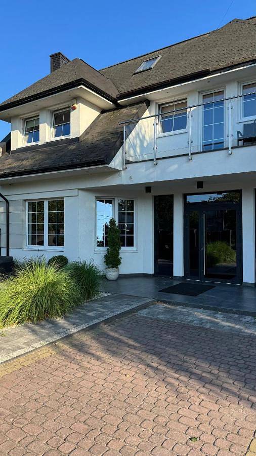 Apartament wakacyjny dla 3 osób, z taras i ogród w Nowy Dwór Mazowiecki