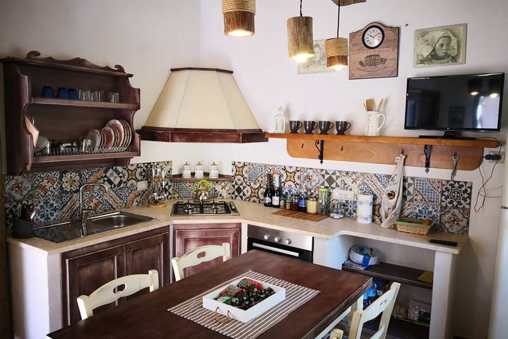 Appartamento intero, Villa Sa Pruna con wi-fi in Oliena, Barbagia