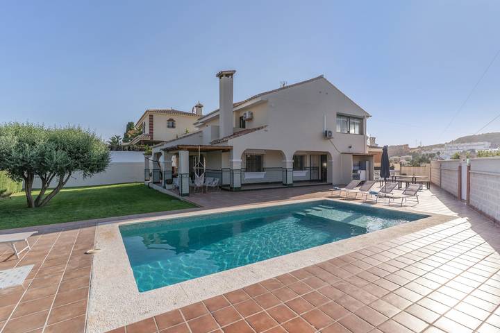 Ferienhaus für 11 Personen, mit Balkon und Garten in Andalusien