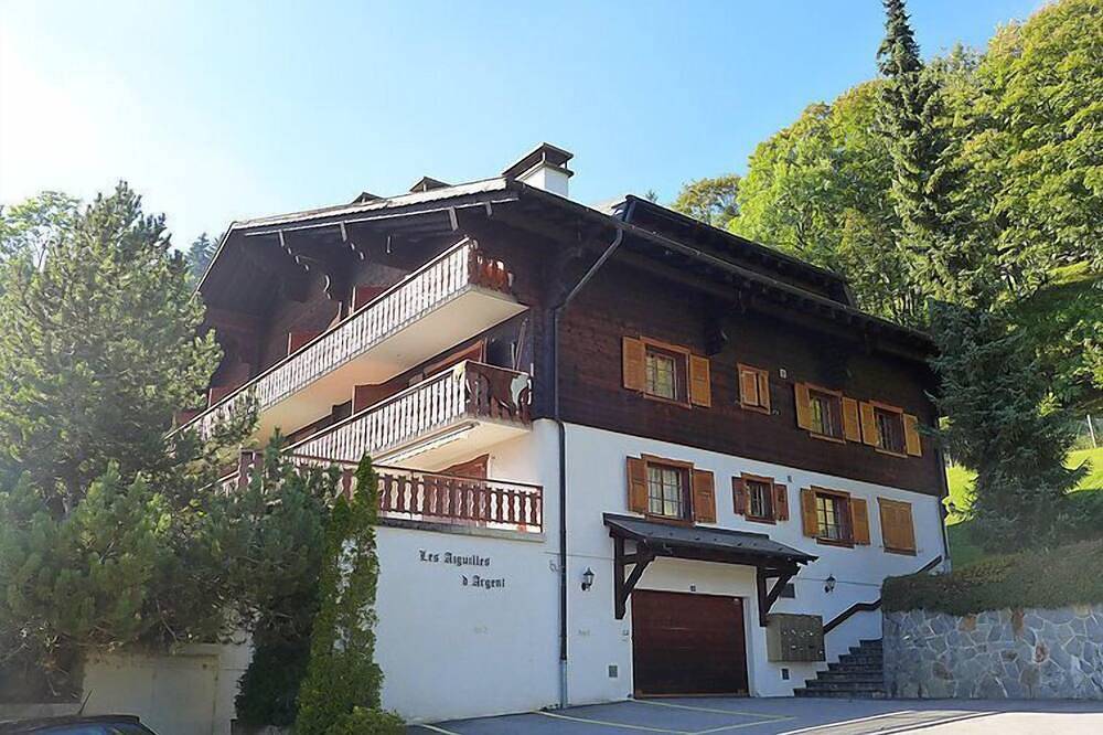 Appartement entier, Les Aiguilles d'Argent 10 by Interhome in Chesières, Ollon (Villars-sur-Ollon)