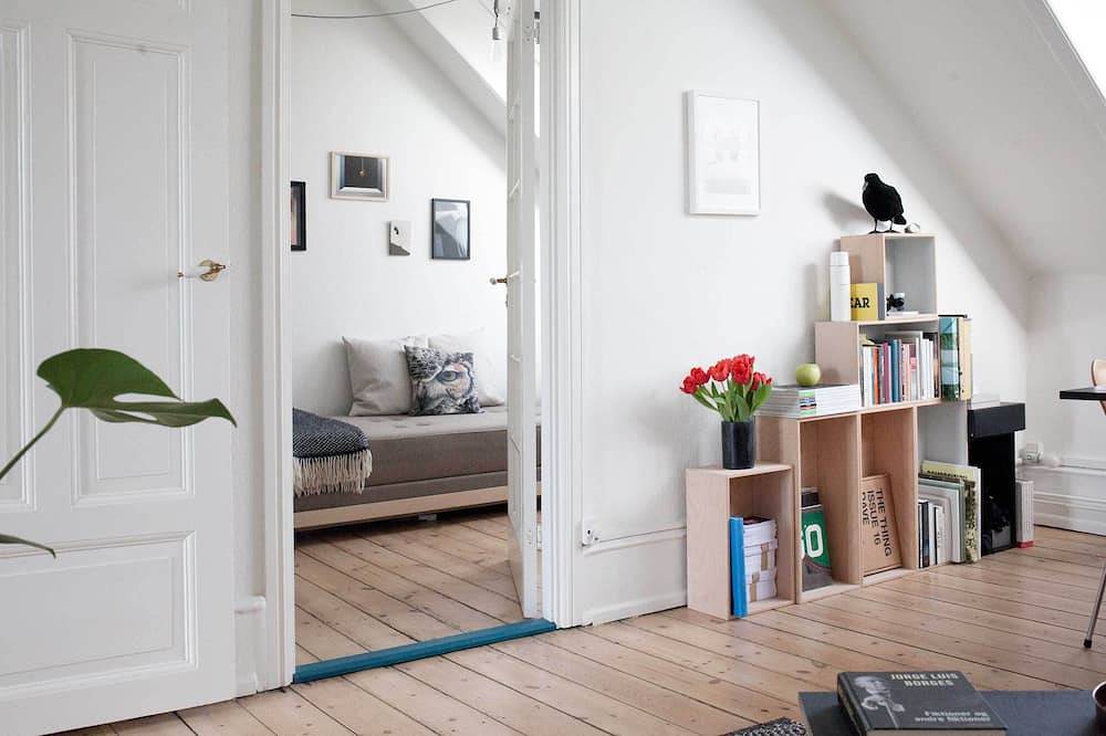 Ganze Wohnung, Sonniges Penthouse mit eigenem Balkon in Kopenhagen Zentrum, Kopenhagen