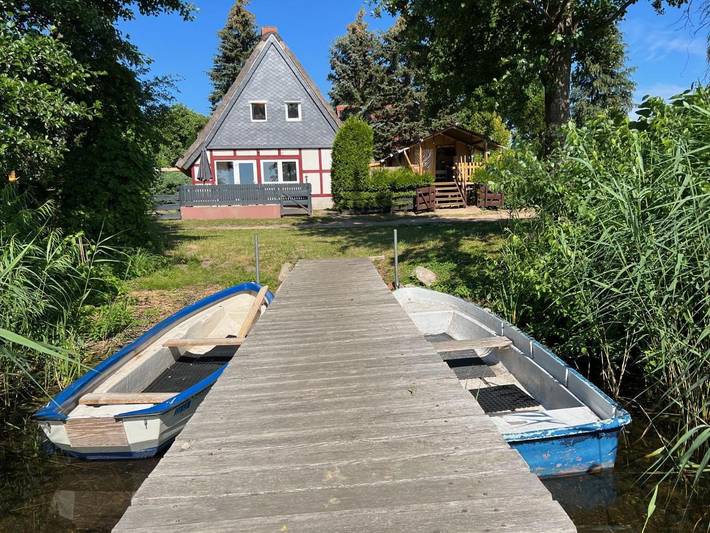 Ferienhaus für 6 Personen, mit Terrasse und Garten sowie Sauna und Seeblick in Blankensee (Mecklenburg)